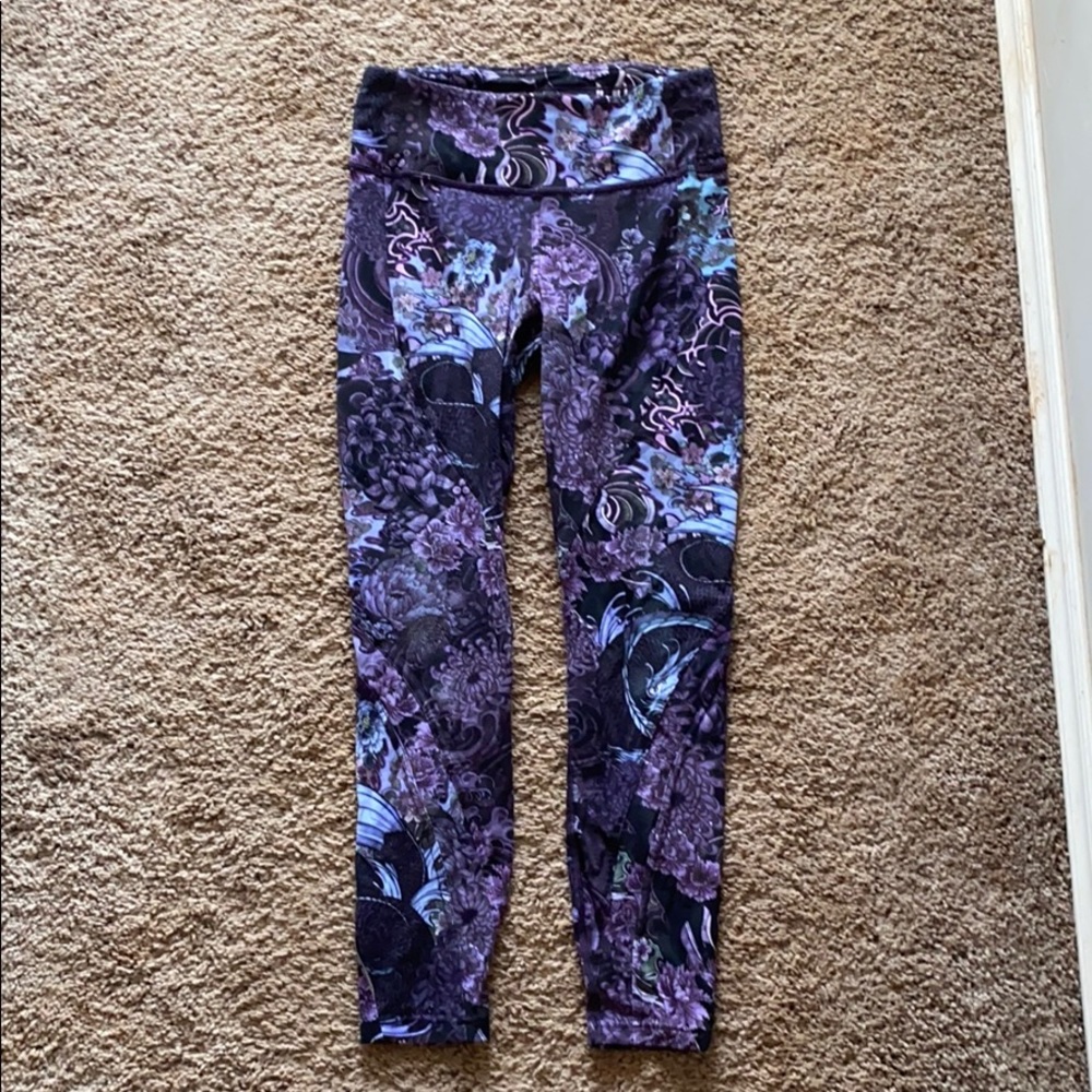 Lululemon 7/8 Legging, Mid Rise